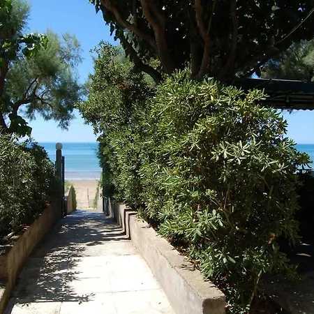 And Garden House Casa vacanze *